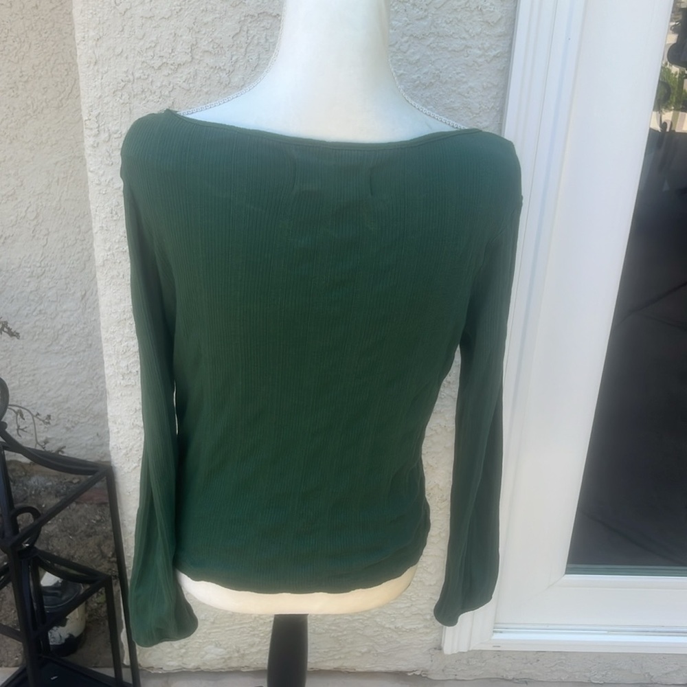 Mollusk California Women's Green Scoop Neck Long Sleeve Top Size L - Picture 4 of 7